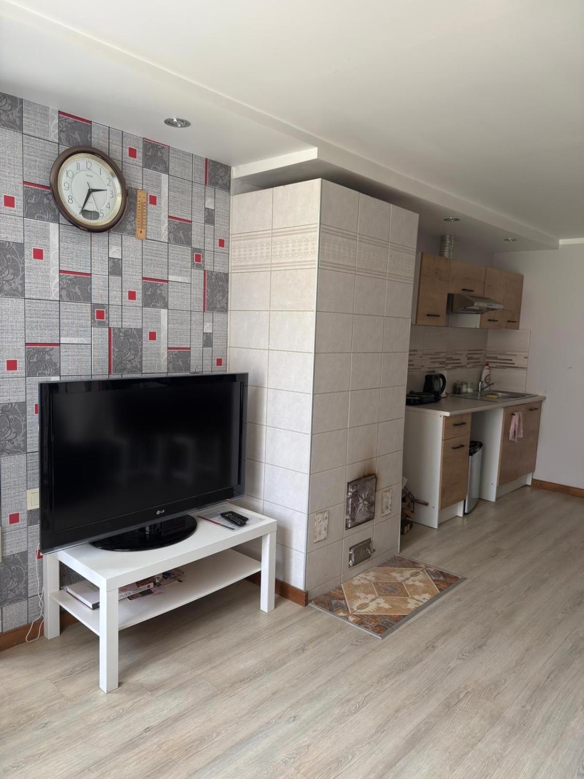 Kurbrauksim Goldingen Apartments คูลดีกา ภายนอก รูปภาพ